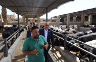 رحمى ومحافظ الفيوم يتفقدان عدد من المشروعات الصناعية والإنتاجية الممولة من الجهاز لشباب الفيوم