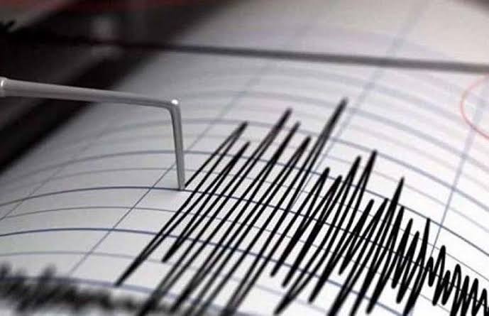 زلزال بقوة 3.2 ريختر فى البحر الأحمر على بعد 21 كيلو شمال شرق الغردقة