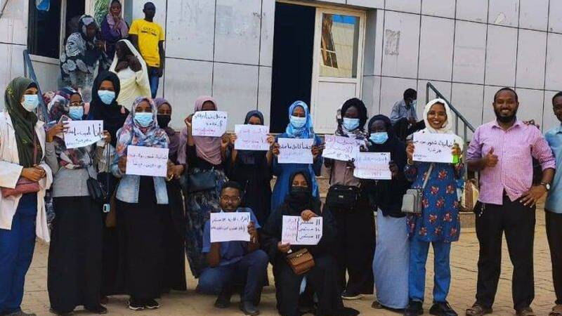 إضراب الأطباء يفاقم انهيار الرعاية الصحية في بورتسودان