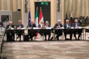 شاكر يجتمع مع وزير الشركات والصنع في إيطاليا لبحث سبل دعم وتعزيز التعاون الثنائى