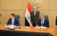 شاكر يشهد توقيع بروتوكول تعاون لكهرباء مصر وشنايدر اليكتريك مصر في مجال تحسين الفقد الفنى