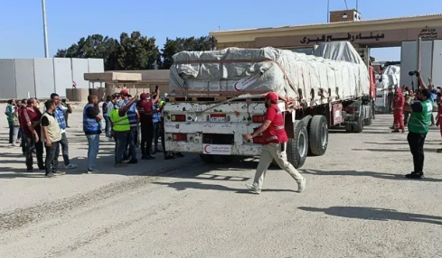 دخول 314 شاحنة مساعدات لغزة عبر معبر رفح