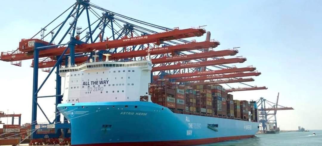 اقتصادية القناة تستقبل ثالث سفن ميرسك التي تعمل بالوقود الأخضر بميناء شرق بورسعيد
