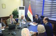 وزير الصحة يبحث إجراءات حصول مصر على الإشهاد الدولي بالخلو من الملاريا