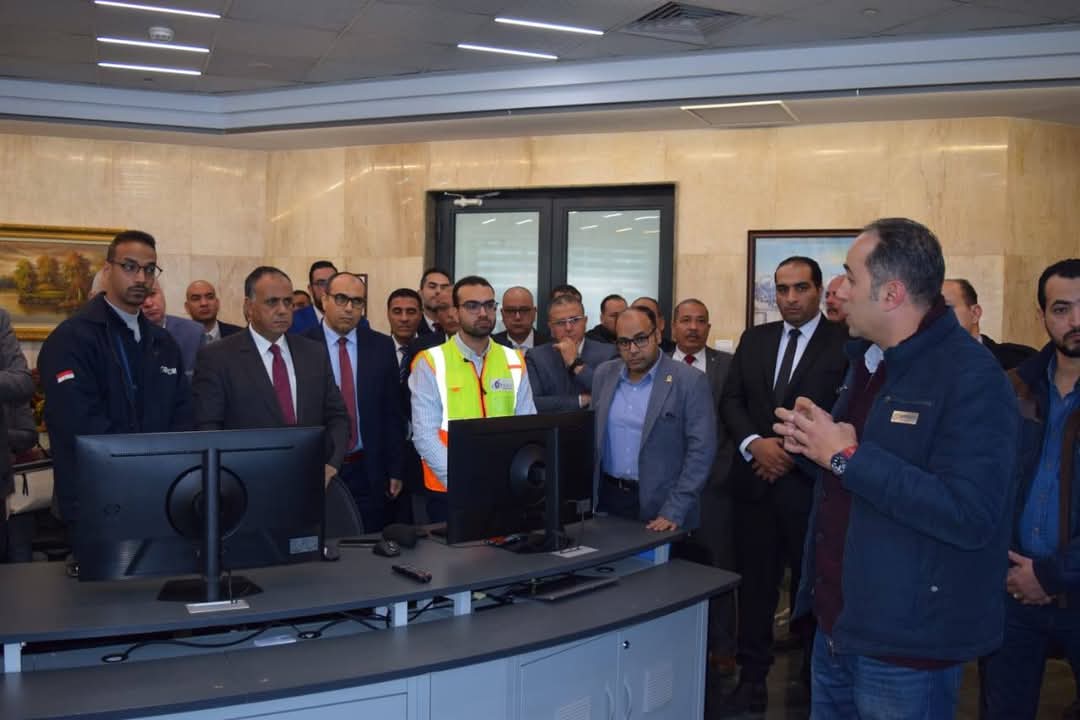 المصرية للبترول يتفقد تنفيذ مشروع مراقبة تداول البوتاجاز بشركة بتروجاس