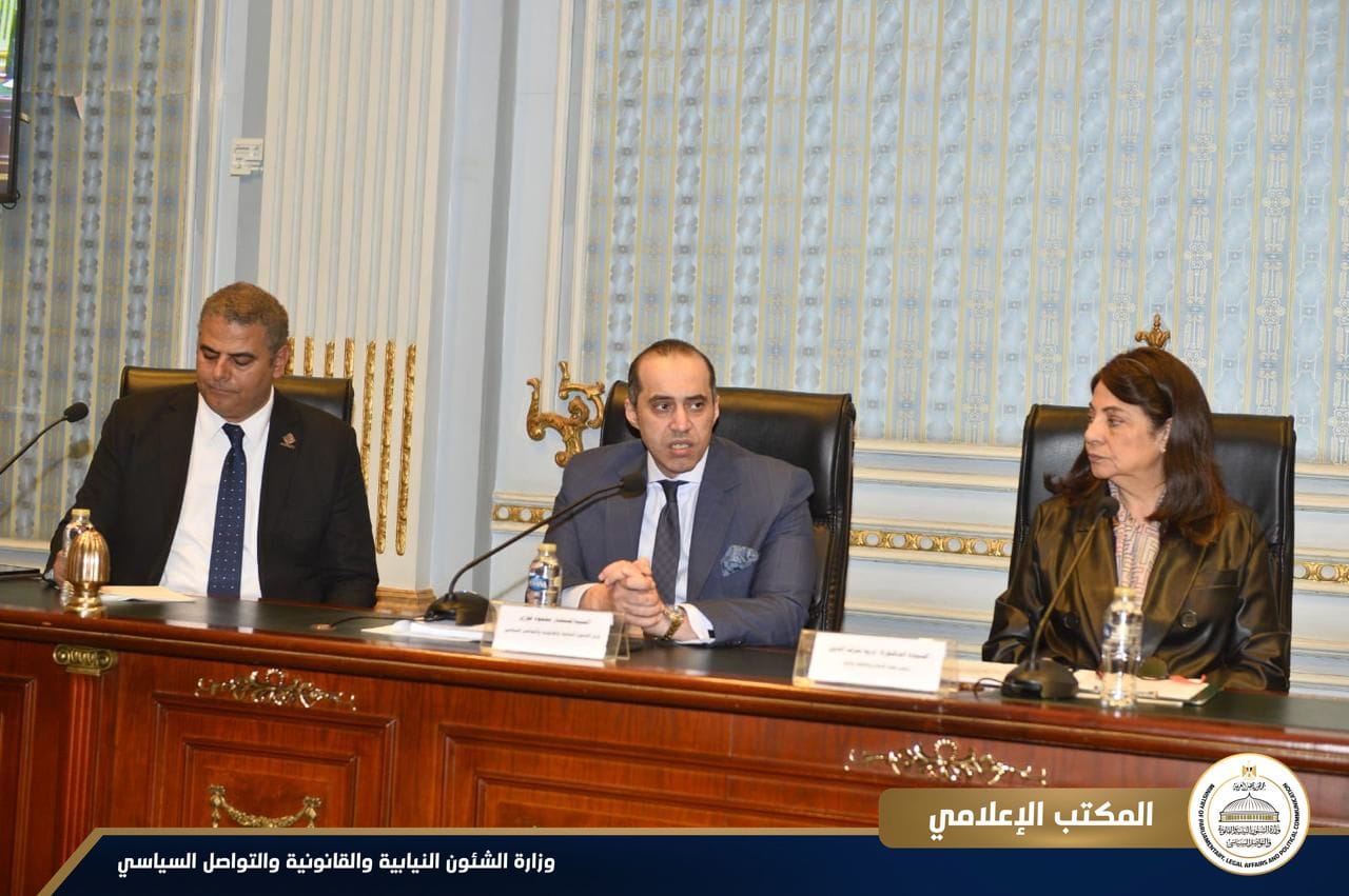 إصدار تراخيص الأفلام الأجنبية بنظام الرخصة الذهبية (الموافقة الواحدة) تسهيلا لأعمال التصوير وجذبا للشركات العالمية