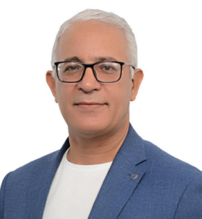 د. عماد هادي الخفاجي يكتب عن: هل يمكن للذكاء الاصطناعي أن يصبح ناقدا مسرحياً؟