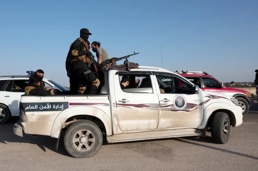 مقتل أكثر من 340 مدنيا على أيدي مسلحين لهم صلة بالحكومة السورية