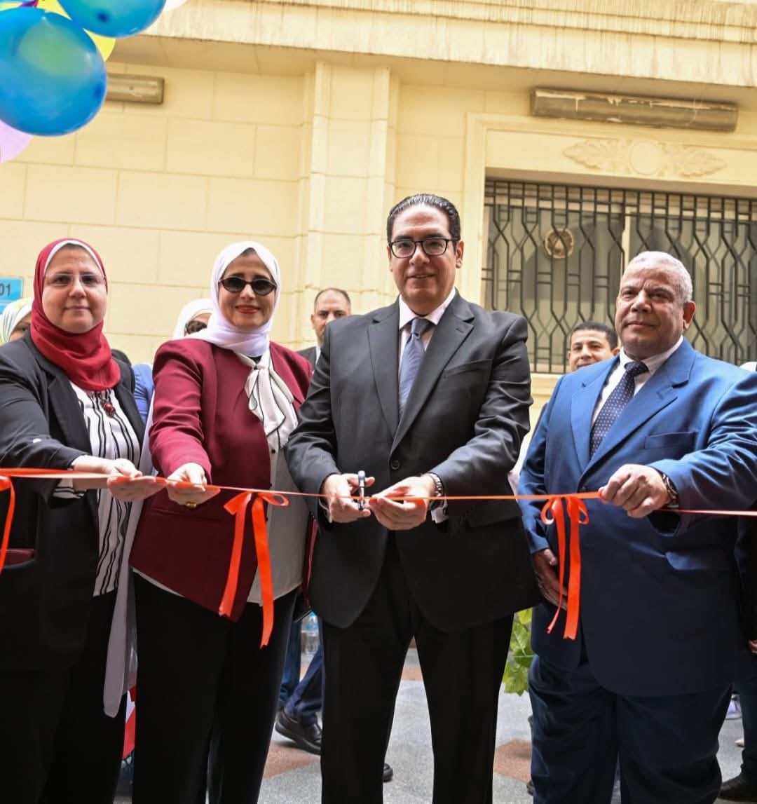 افتتاح المعرض السنوي للملابس بجامعة القاهرة «العطاء المستدام»