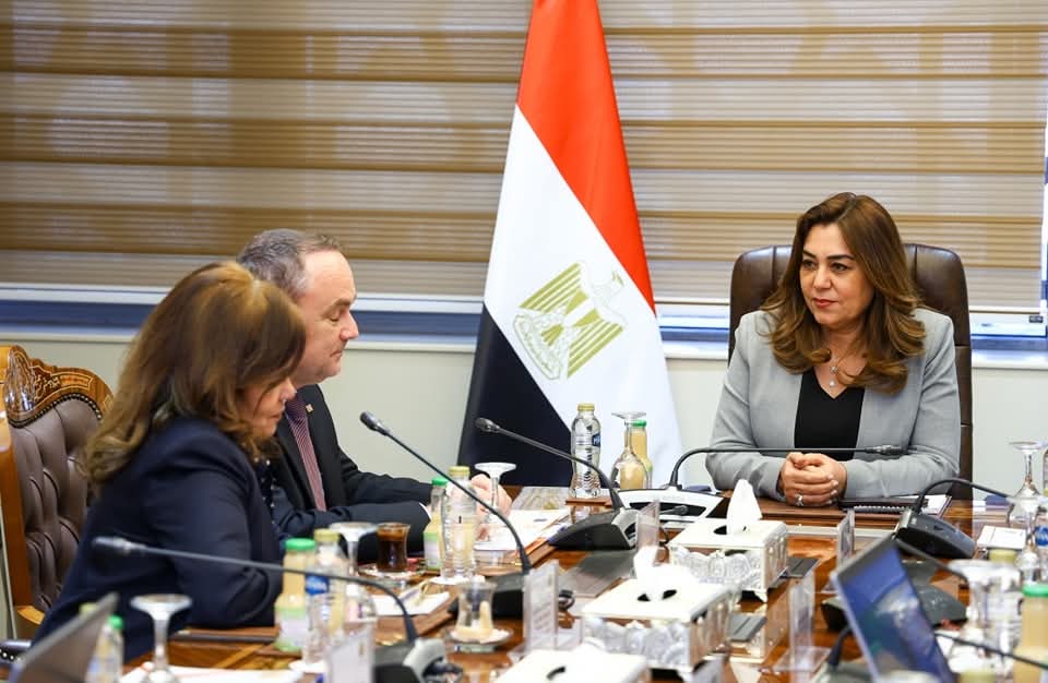 التنمية المحلية تبحث مع صندوق الأمم المتحدة للسكان سبل تعزيز التعاون المشترك