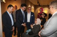 وزير الثقافة يتفقد عددًا من معارض الفنون التشكيلية بدار الأوبرا المصرية احتفالًا باليوم العالمي للفن