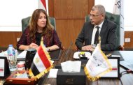 السفيرة الأمريكية بالقاهرة: نثمن جهود وكالة الفضاء المصرية ونسعى لتعاون أوسع