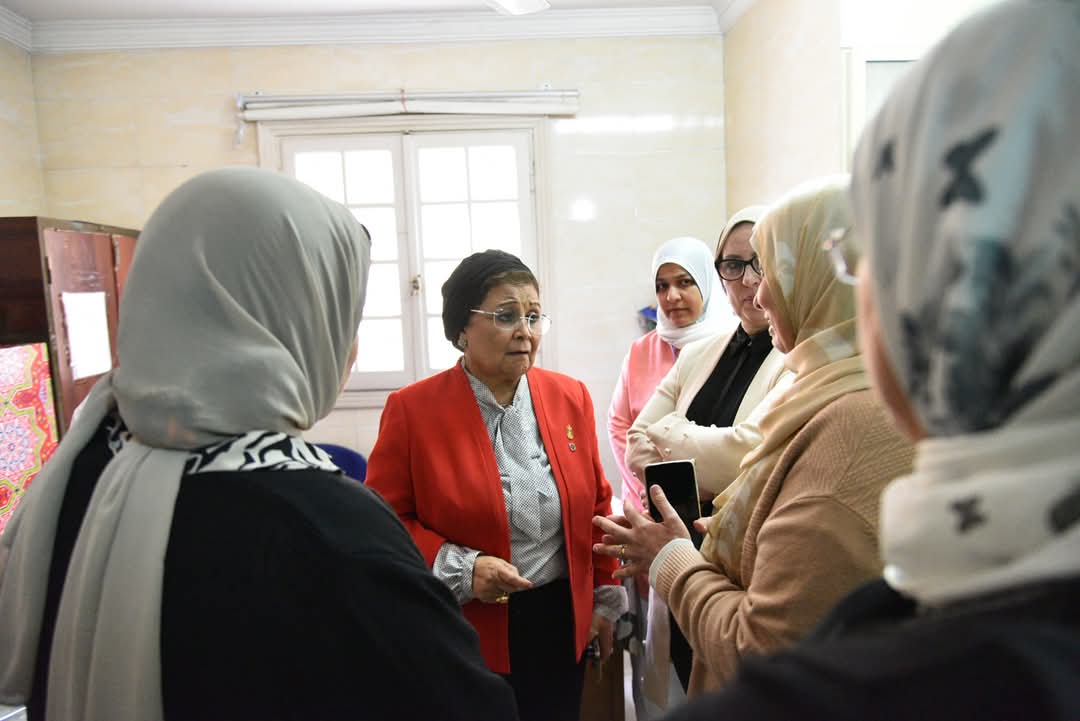 نائب وزير الصحة تُتابع الخدمات الطبية بالإسكندرية
