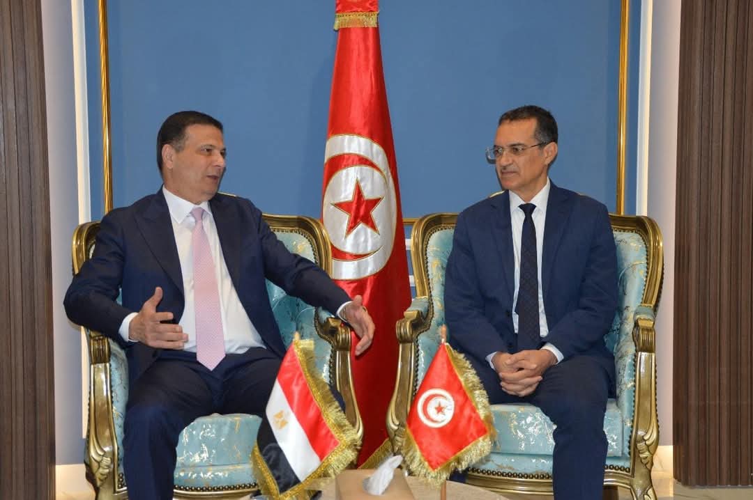 وزيرا الزراعة في مصر وتونس يتفقان على تعزيز التعاون المشترك في كافة المجالات الزراعية والأمن الغذائي
