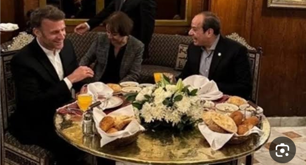 عصام عبد القادر يكتب عن زيارة الرئيس الفرنسي ماكرون: رجال حول الرئيس.. شعب أصيل.. بلد الأمن والأمان.. رسائل موجهة