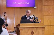 وزير الاتصالات الانتهاء من تطوير 170 مكتب بريد من إجمالى 215 مكتب.. والعمل على إنشاء 150 برج محمول جديد بالقليوبية