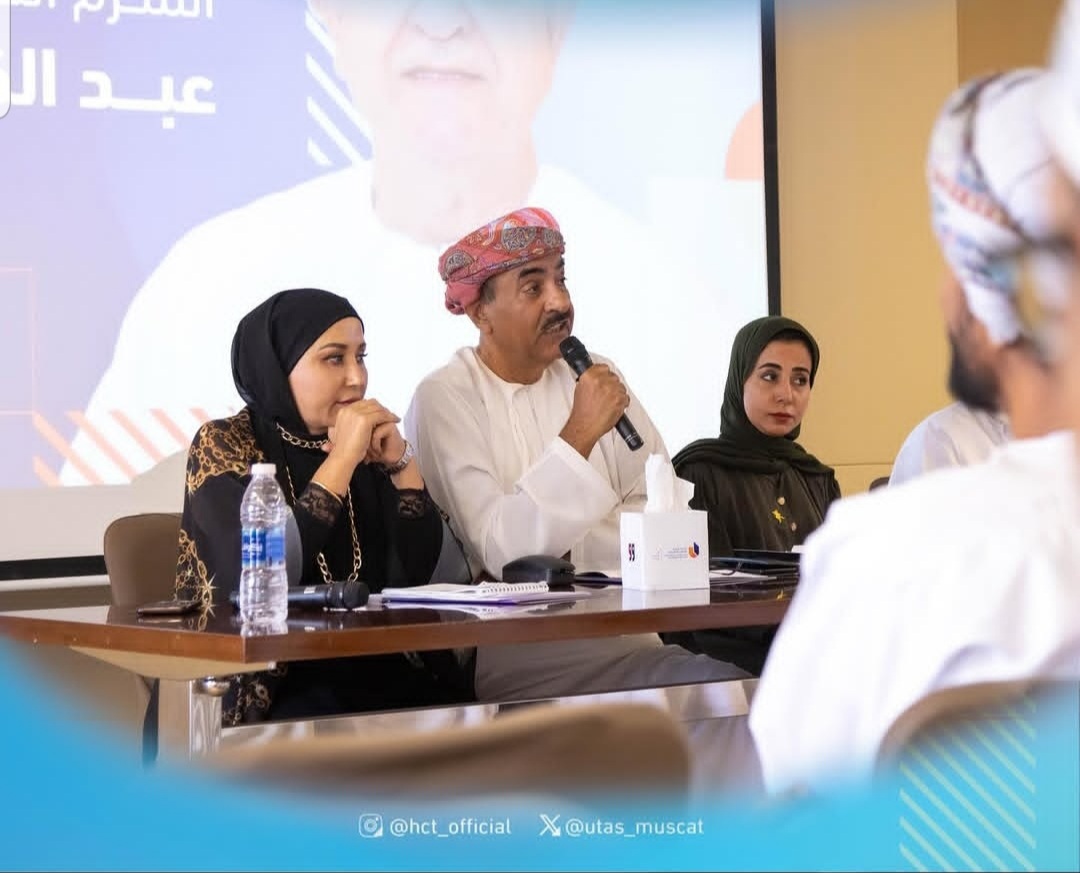 في ندوة ضمن مهرجان “آفاق العربي” بسلطنة عمان .. البلوشي والربيعي والطراونة يستعرضون إسهامات د. عبدالكريم جواد في المسرح العماني