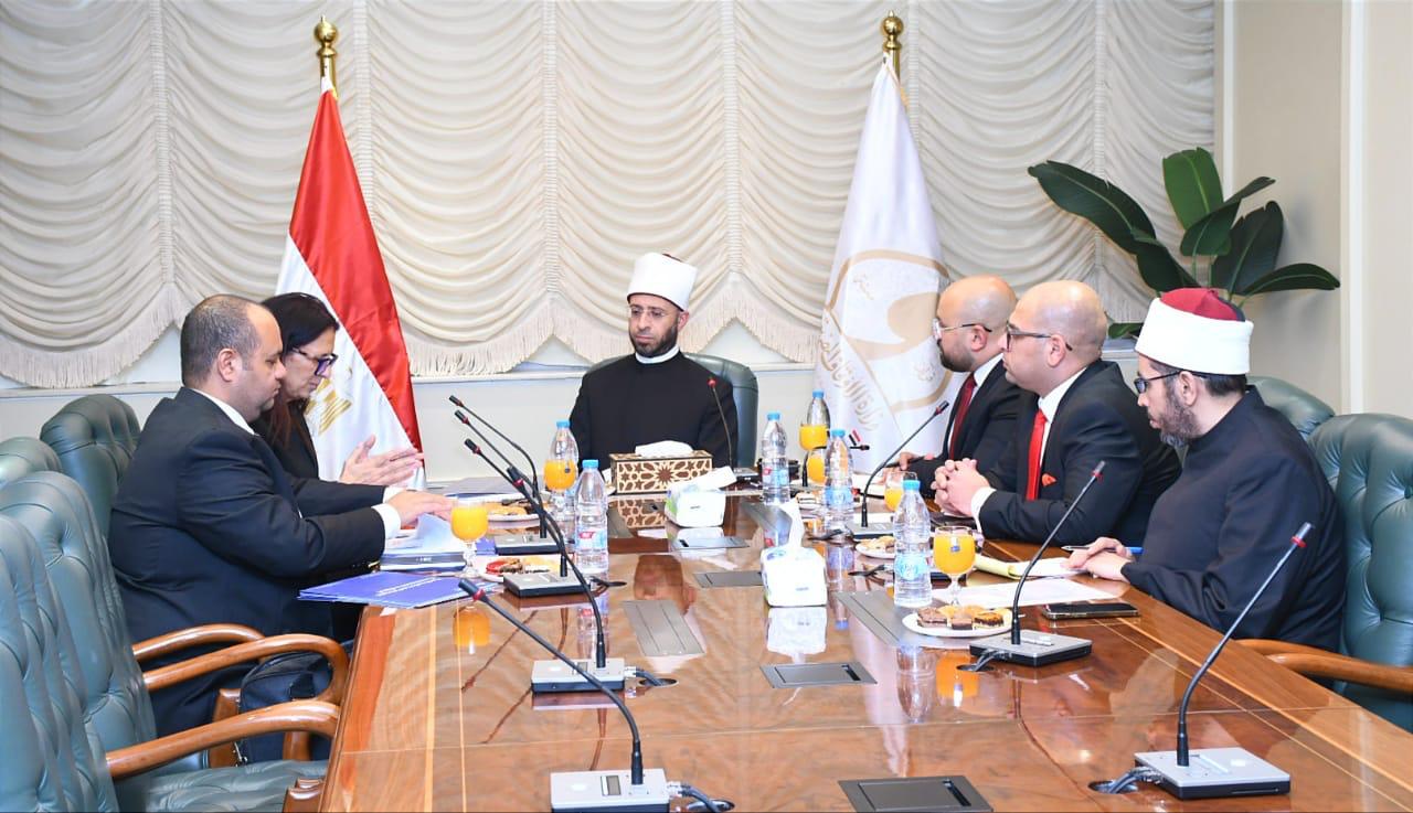 وزير الأوقاف يستقبل وفد هيئة فولبرايت