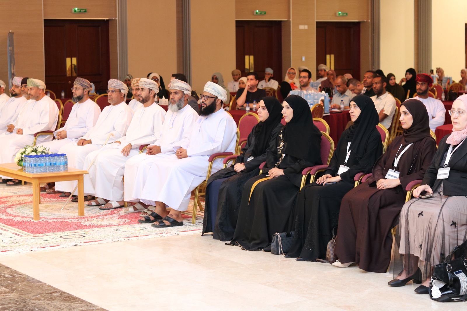 بمشاركة واسعة انطلاق مؤتمر الامراض الجلدية بمحافظة شمال الشرقية