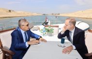 الفريق ربيع يبحث سبل التعاون المشترك مع السفير البريطاني