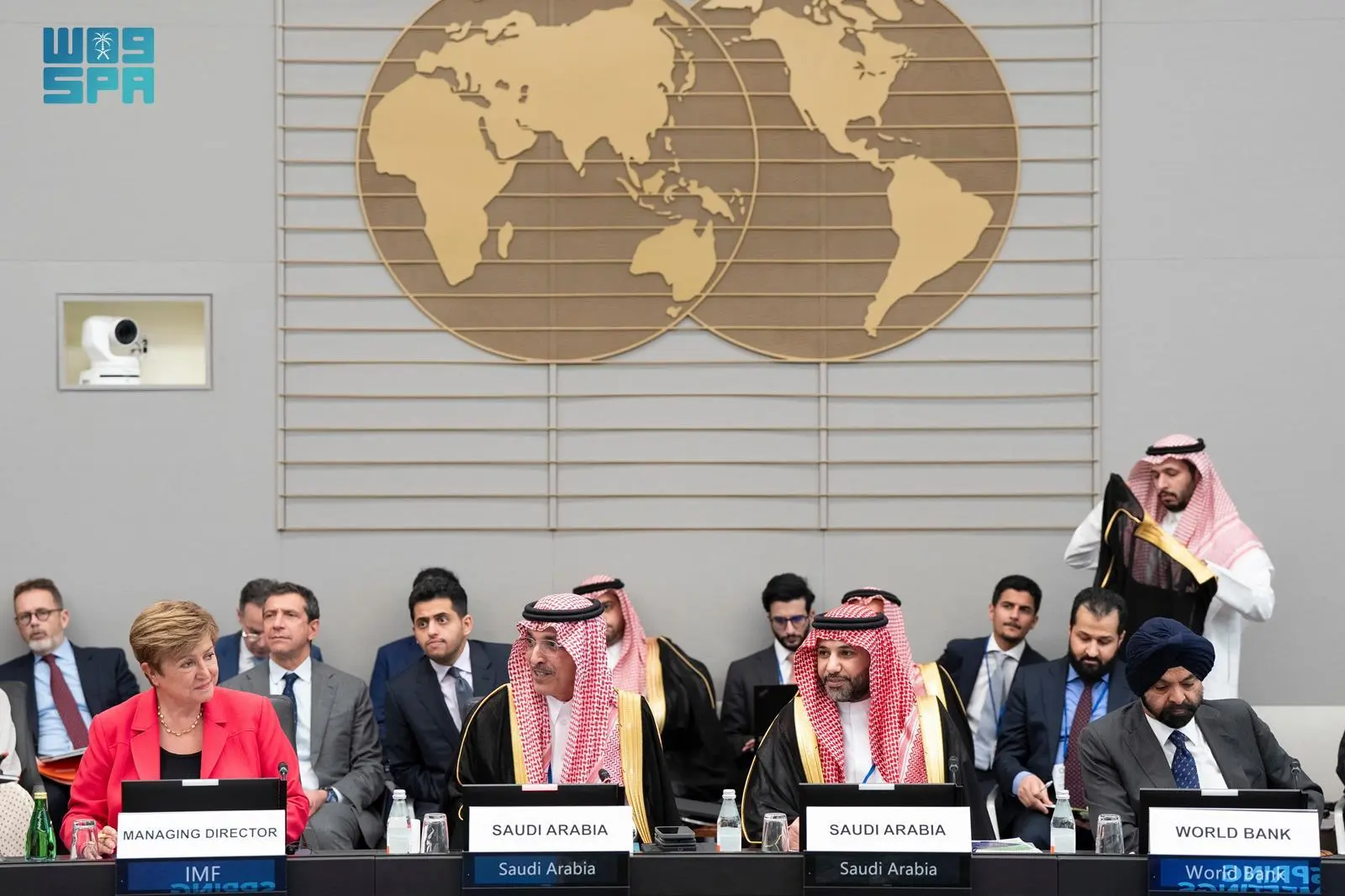 السعودية وصندوق النقد والبنك الدولي يؤكدون دعم سورية في إعادة بناء المؤسسات والتعافي الاقتصادي