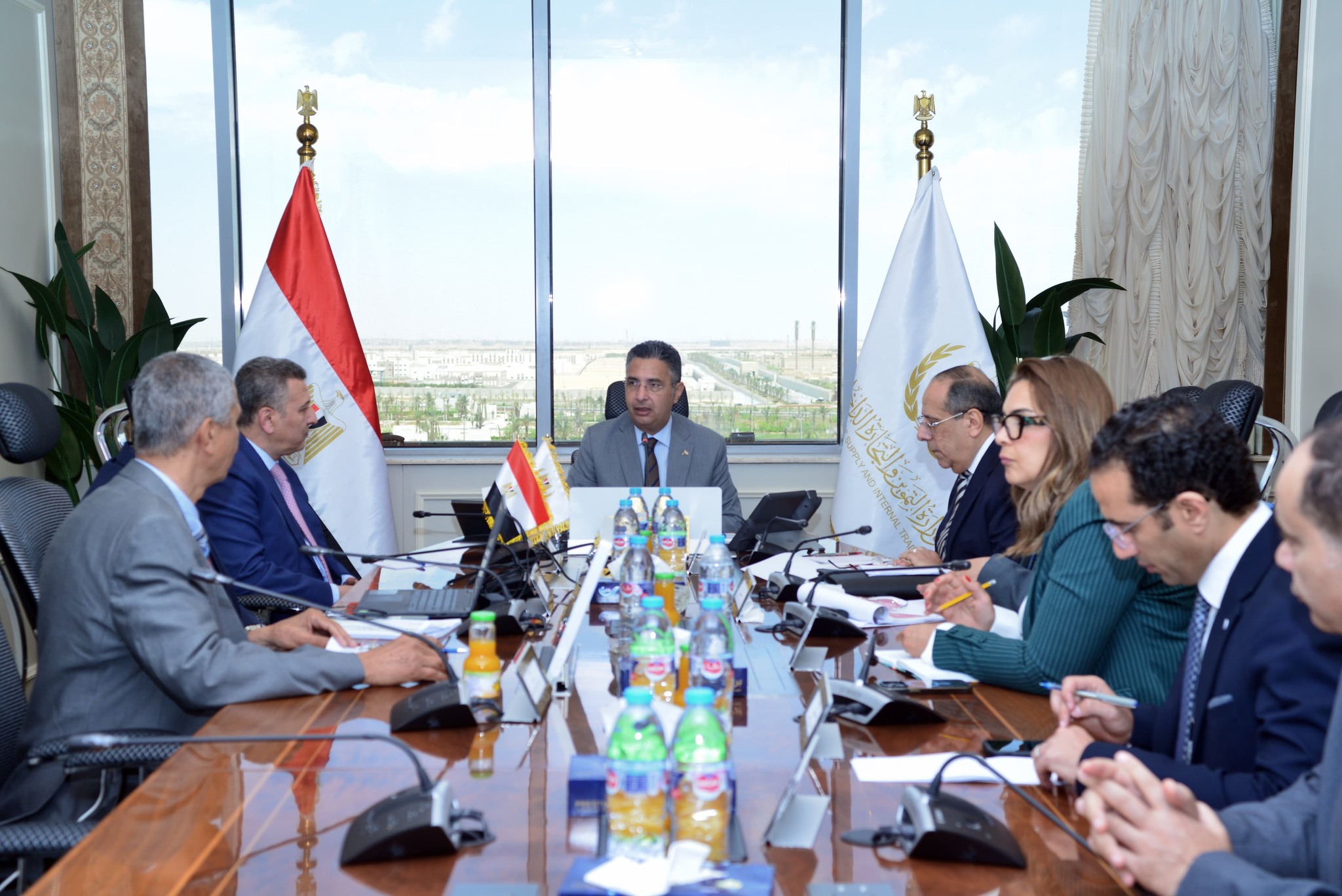 وزير التموين يجتمع مع رئيس شركة مصر للزيوت والصابون لمتابعة خطط دعم السوق وتوافر المنتجات الأساسية