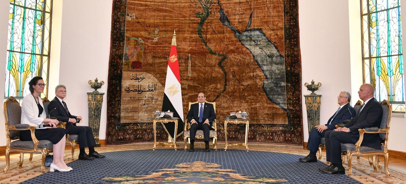 الرئيس السيسى يثمن الشراكة مع المجر