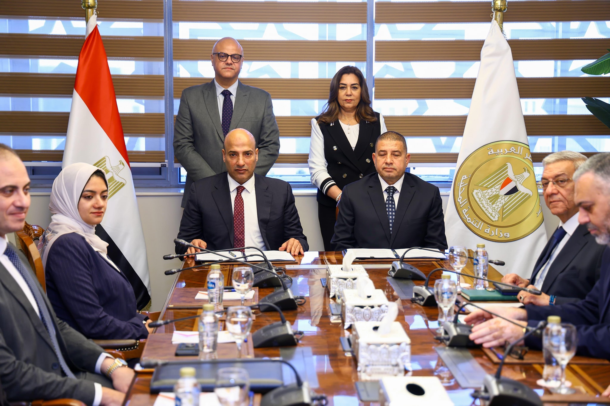 عوض ومحافظ القليوبية يشهدان توقيع عقد لتأجير وحق الانتفاع لمشروع الـ30 مليون بيضة بالخانكة