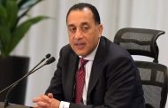 رئيس الوزراء يهنئ وزير الدفاع بعيد تحرير سيناء