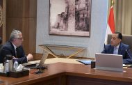 رئيس الوزراء يتابع مع رئيس الهيئة العامة للمنطقة الاقتصادية لقناة السويس مستجدات العمل وجهود جذب الاستثمارات