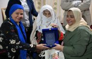 الثقافة تكرم المناضلة السيناوية فرحانة في الملتقى 20 للمرأة الحدودية بالعريش