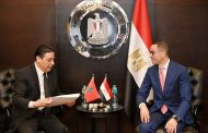 الخطيب يستقبل وزير التجارة الخارجية المغربي لبحث سبل تطوير الشراكة الاقتصادية بين البلدين
