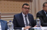 وزير الإسكان أمام 
