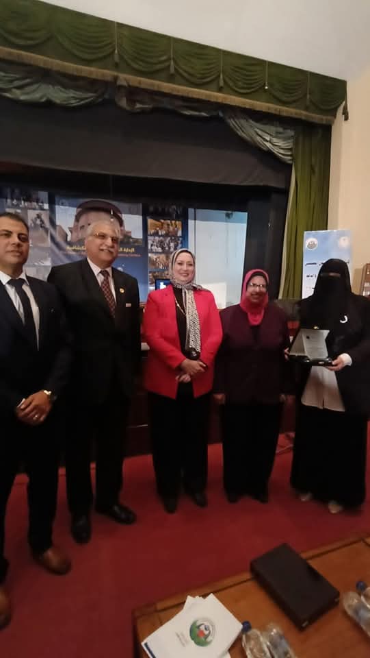 مدير تعليم القليوبية يشارك تكريم الفائزين بمسابقة الوعي الإداري