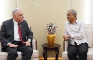 سفير مصر يبحث مع وزير داخلية بنجلادش تعزيز التعاون الأمني بين البلدين