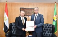 محافظ الفيوم يكرّم رؤساء وأعضاء الاتحادات الرياضية من أبناء المحافظة