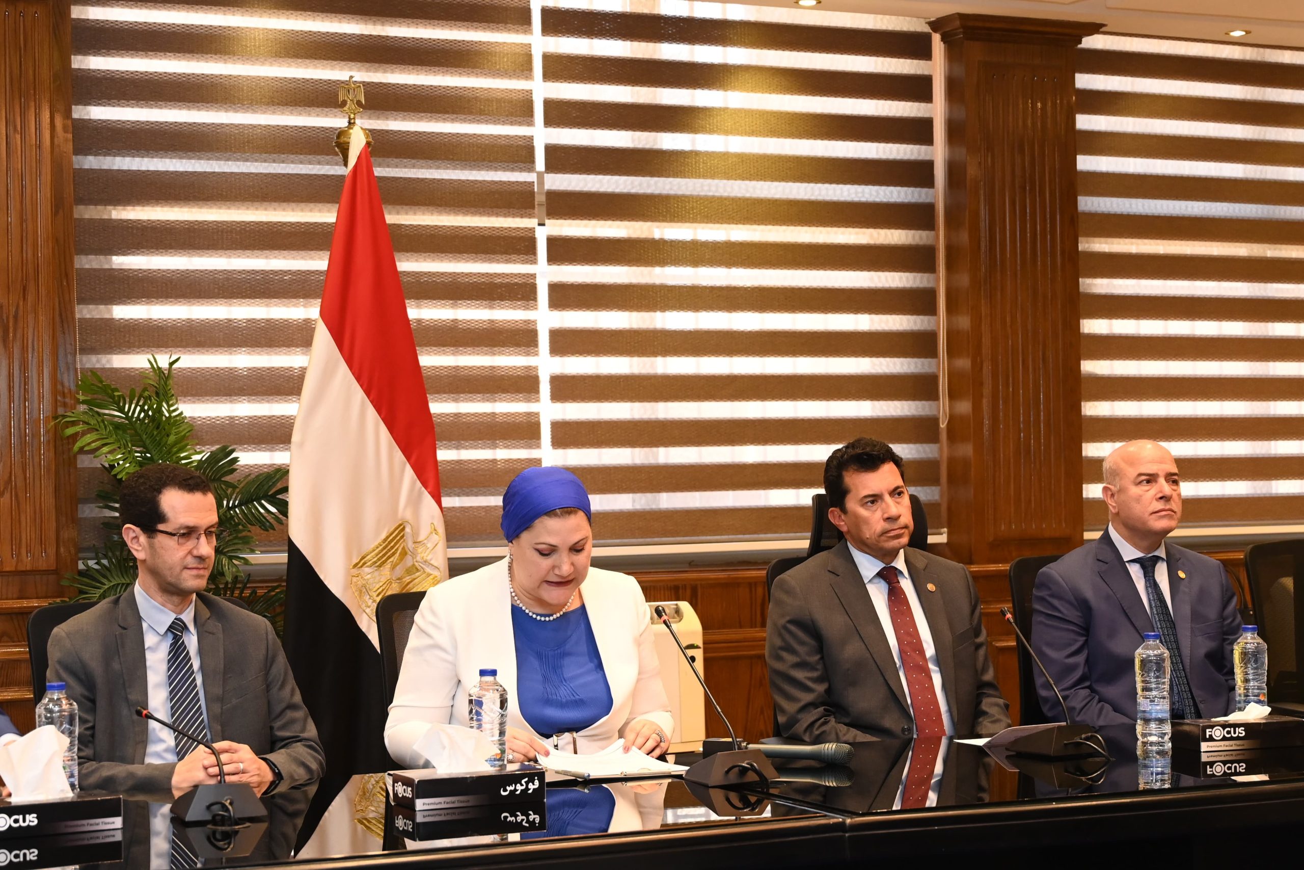صبحي يشهد مراسم توقيع بروتوكول تعاون مع المجلس القومي للطفولة والامومة
