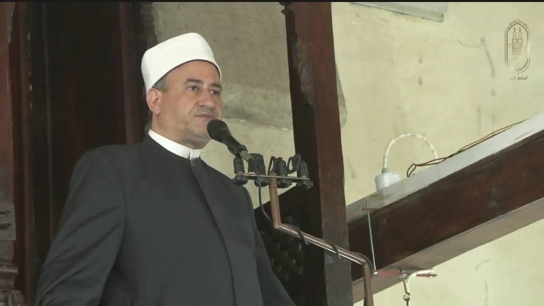 خطيب الجامع الأزهر: الحديث بغير علم في أمور الدين تجرُؤ واستخفاف يقود للفتنة ويحدث الأزمات في المجتمع
