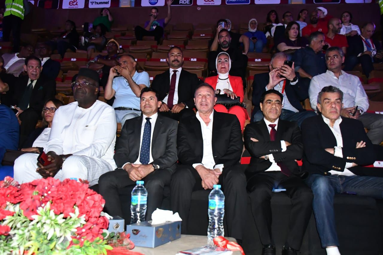 صبحي يشهد افتتاح كأس الكئوس الإفريقية لكرة اليد ويتابع مواجهة سيدات الأهلي أمام بطل الكاميرون