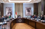 رئيس الوزراء يتابع جهود توطين صناعة الحرير في مصر