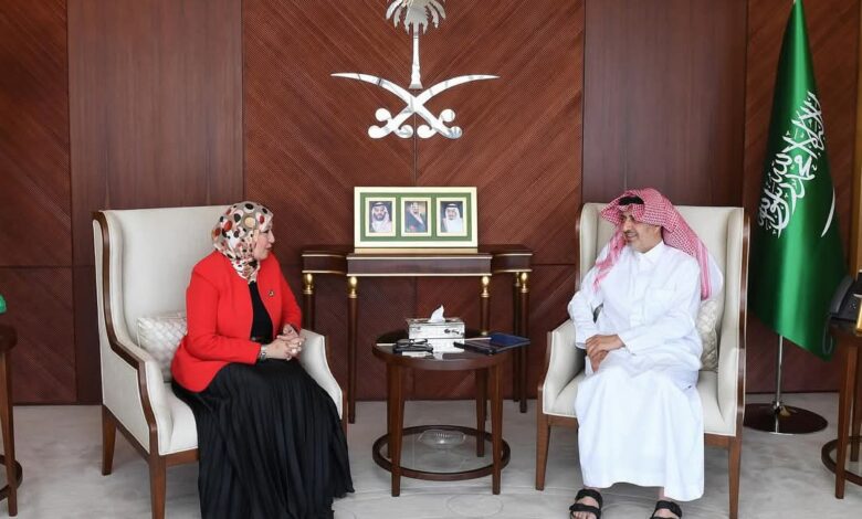 السفير السعودي لدى القاهرة يستقبل أمين عام صندوق تطوير التعليم بمصر
