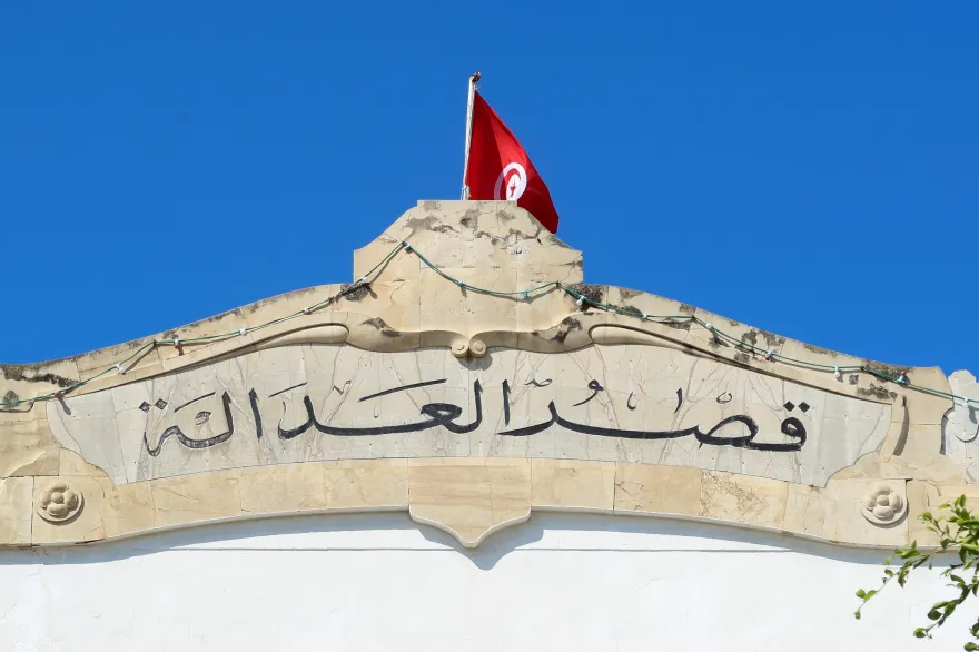تونس تسجن رئيس الوزراء السابق العريض 34 عاما بتهمة تسهيل سفر جهاديين لسوريا