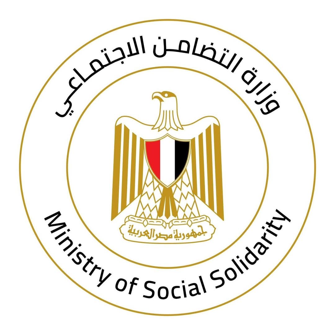 التضامن توجه بصرف 100 ألف جنيه لأسرة الشهيد البطل خالد محمد شوقي