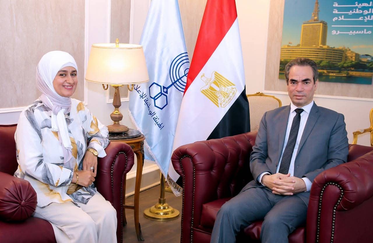 المسلمانى يقرر هالة حاتم رئيساً للإذاعة التعليمية
