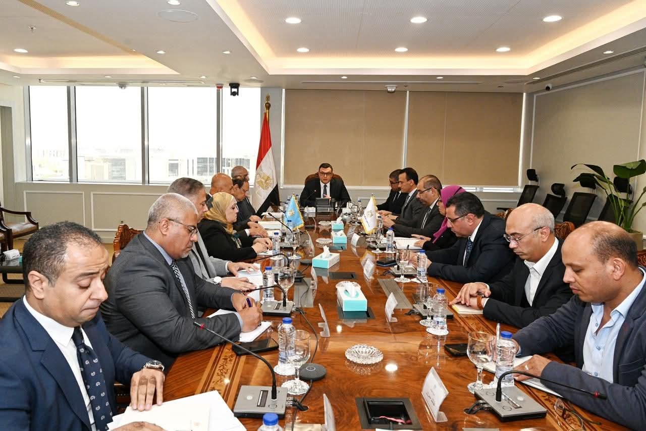 الشربيني يوجه بوضع آلية للتعامل مع شركات التسويق العقاري في ظل وحدة تنظيم السوق العقاري