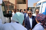 محافظ الإسماعيلية يتفقد القافلة الطبية بمدرسة الشهيد محمد توفيق في ثاني أيامها
