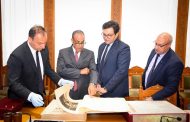 وزير الخارجية يؤكد الحرص على دعم المكون الثقافي فى العمل الدبلوماسى