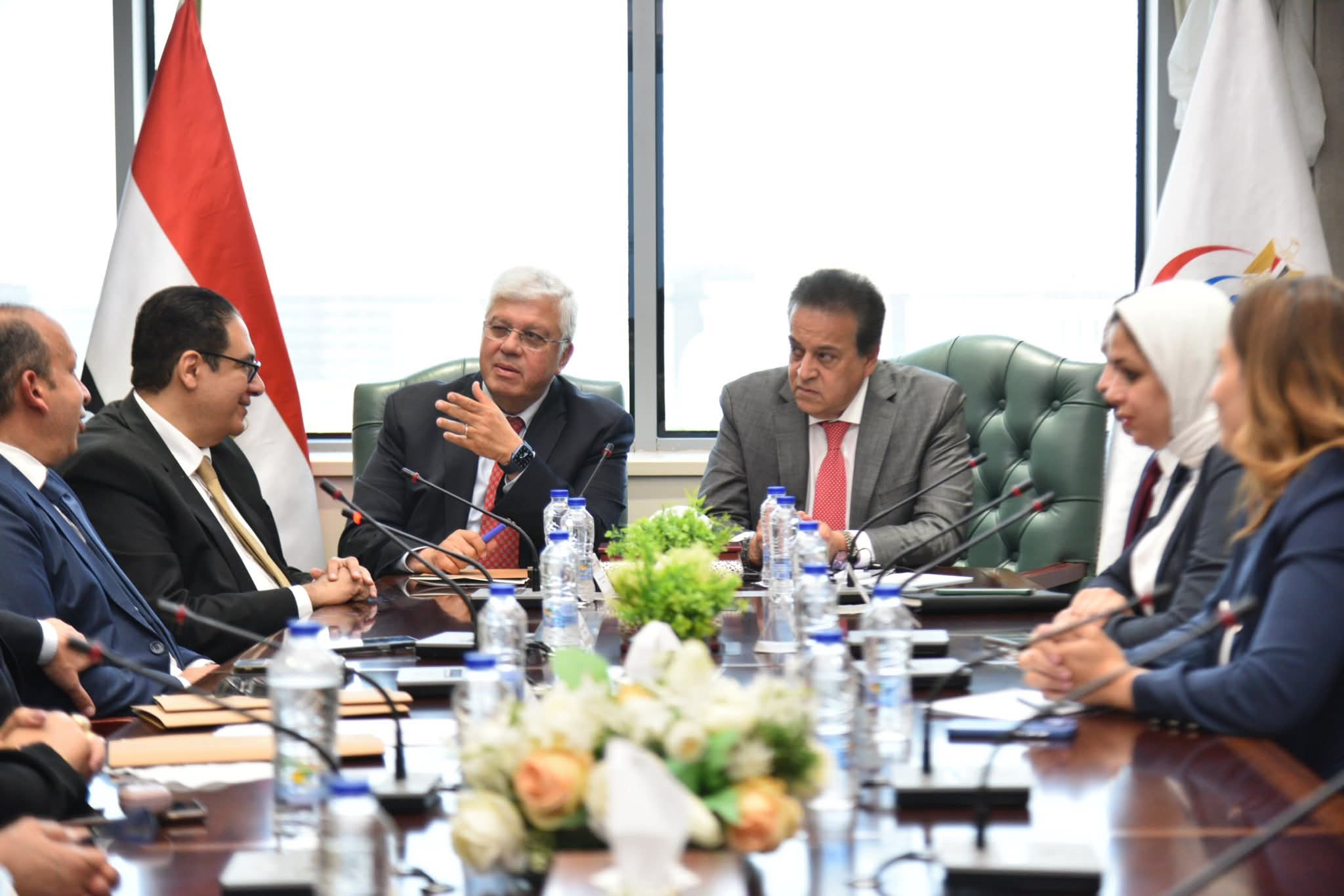 وزيرا الصحة والتعليم العالي يشهدان توقيع بروتوكول تعاون بين قطاع تنمية المهن الطبية ومستشفيات جامعة القاهرة
