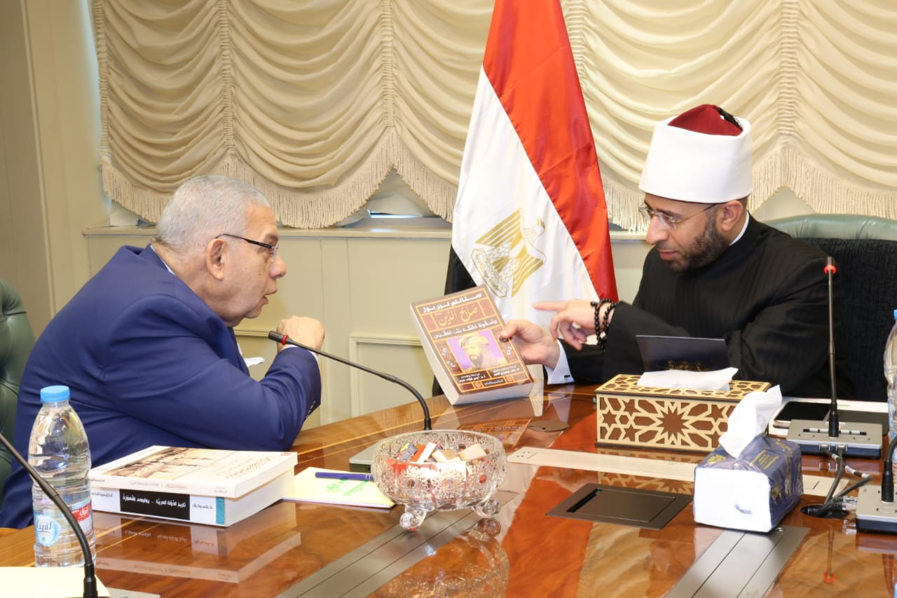 وزير الأوقاف: سنتعاون مع الناشرين العرب والمصريين لإحياء تراثنا العلمي في الطب والهندسة والفلك