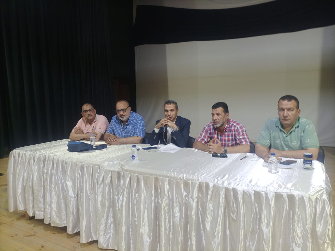 وكيل تعليم كفر الشيخ لأعضاء مركز توزيع الأسئلة: يجب الالتزام والانضباط داخل اللجان والتواجد مبكرًا
